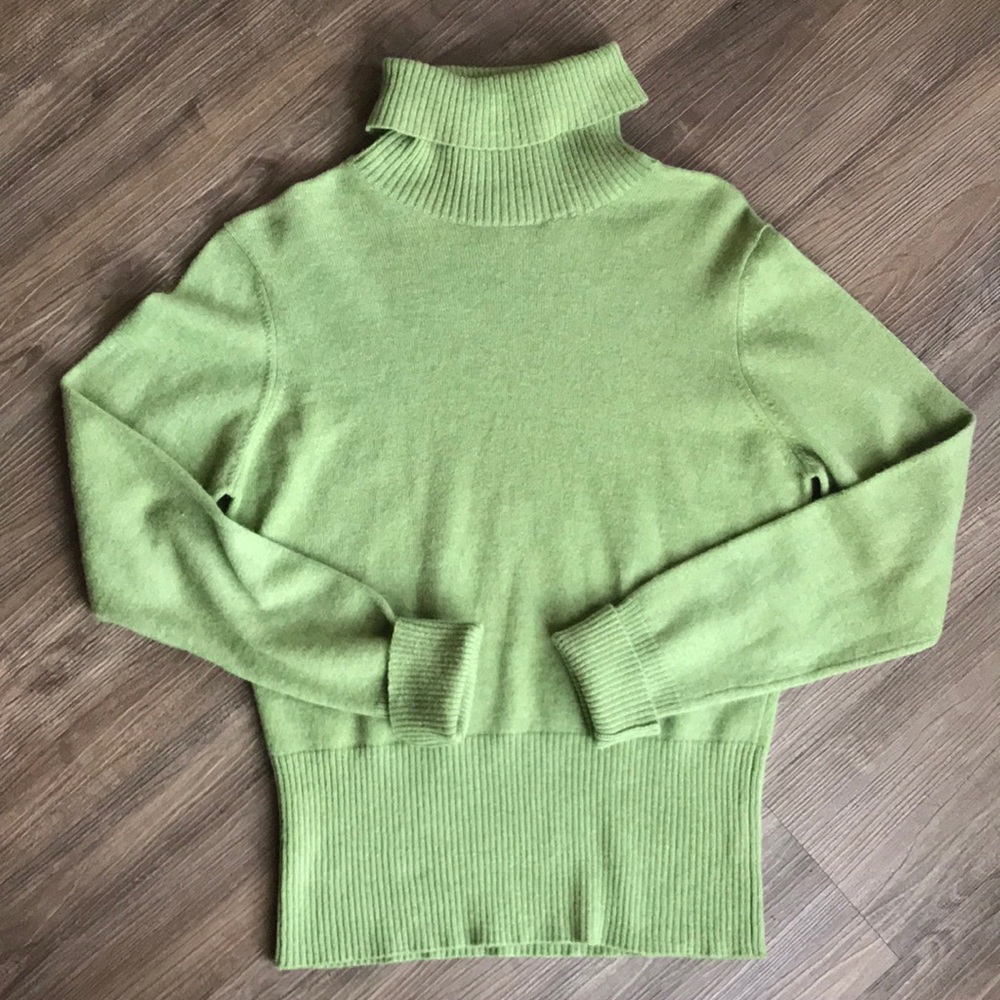 Cashmere sweater
